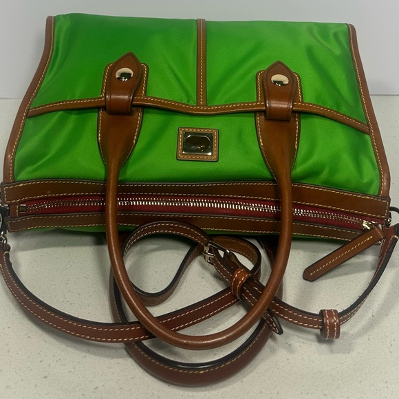 Dooney Bourke WAYFARER Nylon Satchel Kelly Green - Picture 6 of 11